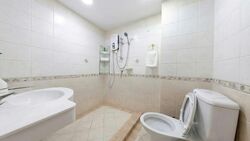 Ivory Heights (D22), Condominium #558299801